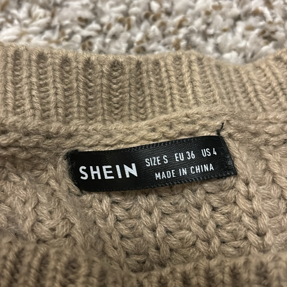 Cropped sweater - Picture 3 of 3
